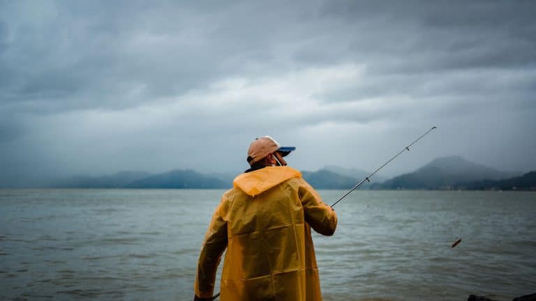 Permis de pêche et réglementation : ce qu'il faut savoir avant de partir